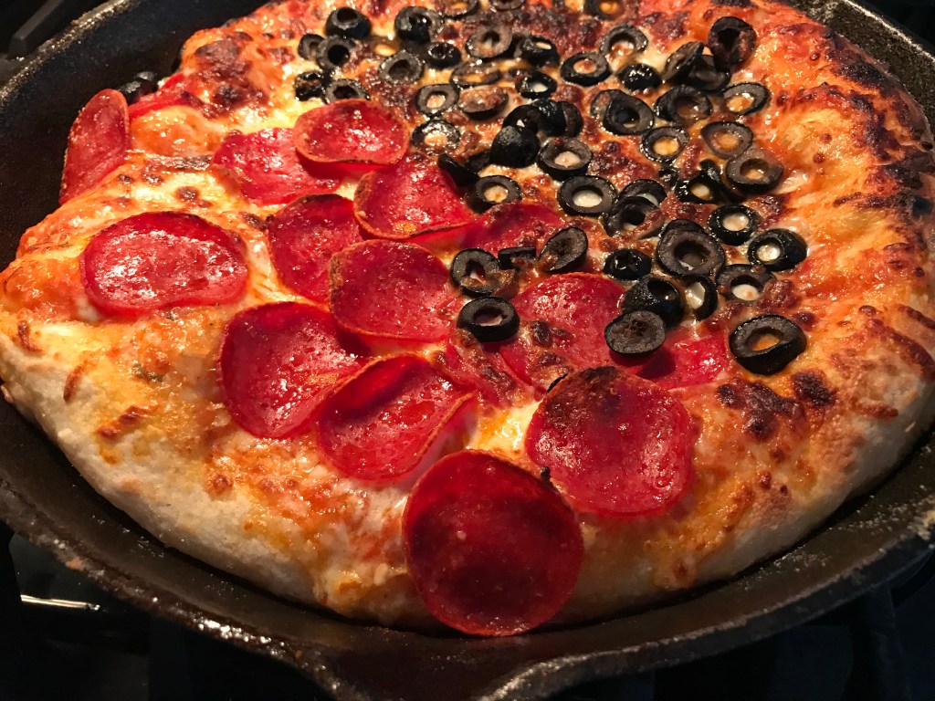 Easy Traditional Pizza – Cast Iron&nbsp;Style